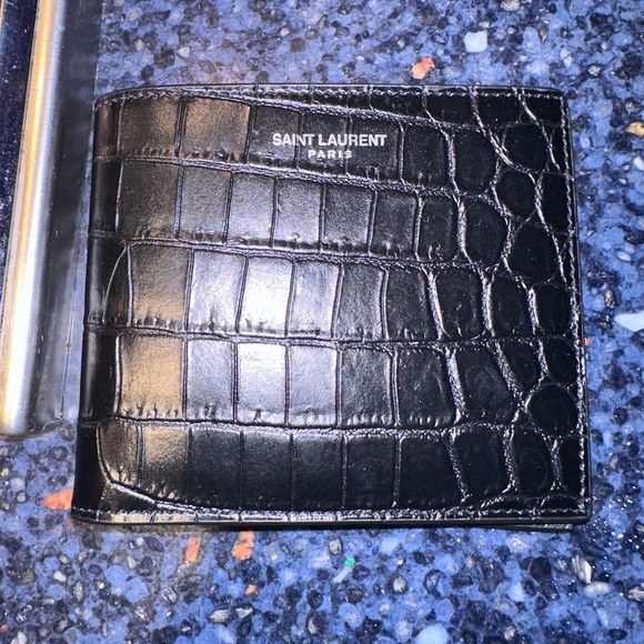 Saint Laurent Wallet - Picture 1 of 14